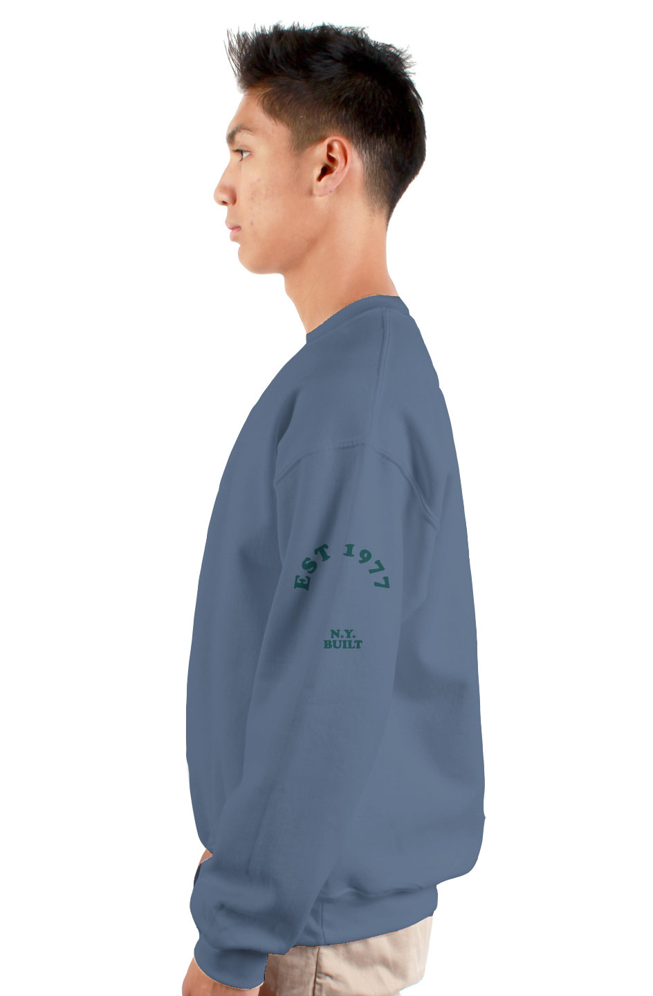 Aces & 8s  gildan heavy crewneck sweatshirt